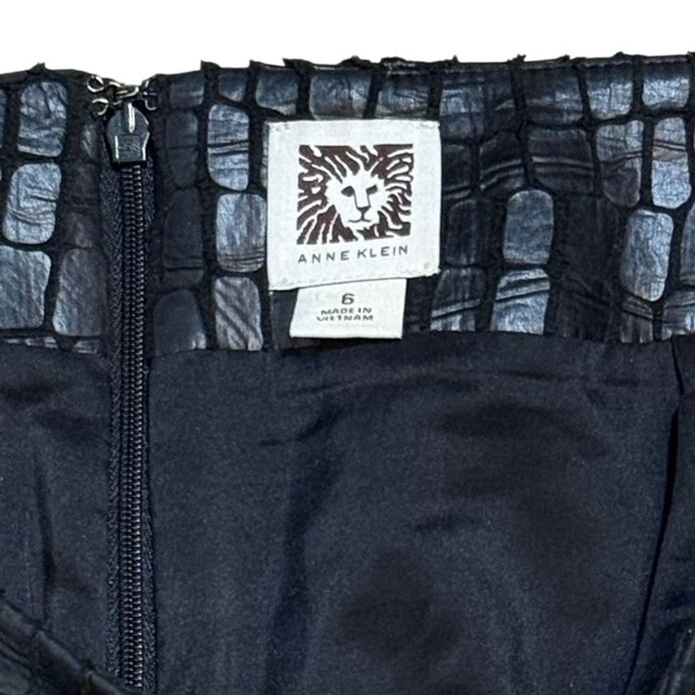 Black Croc Embossed Pencil Skirt Faux Leather Y2K Anne Klein Size 6 Maximalism - Picture 8 of 13